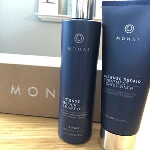 Monat Intense Repair shampoo and conditioner set